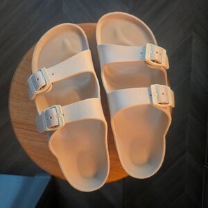 NWOT Sandals with buckles